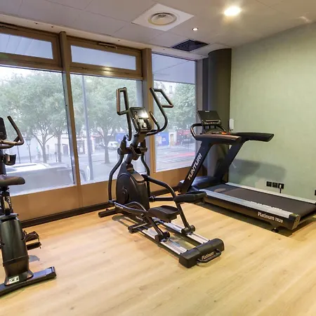 Campanile Prime 19 - La 3* Париж
