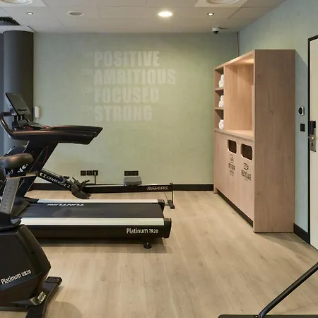 Campanile Prime 19 - La 3* París