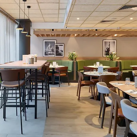 Hotel Campanile Prime 19 - La París