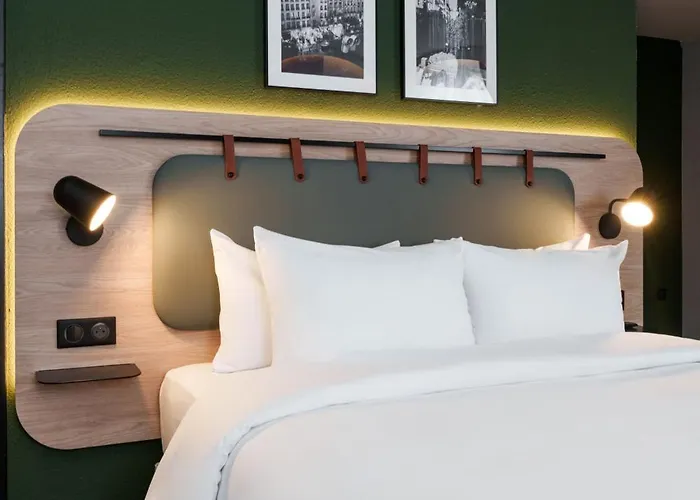 Hotel Campanile Prime 19 - La París