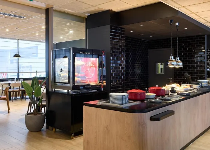 Campanile Prime 19 - La Hotel