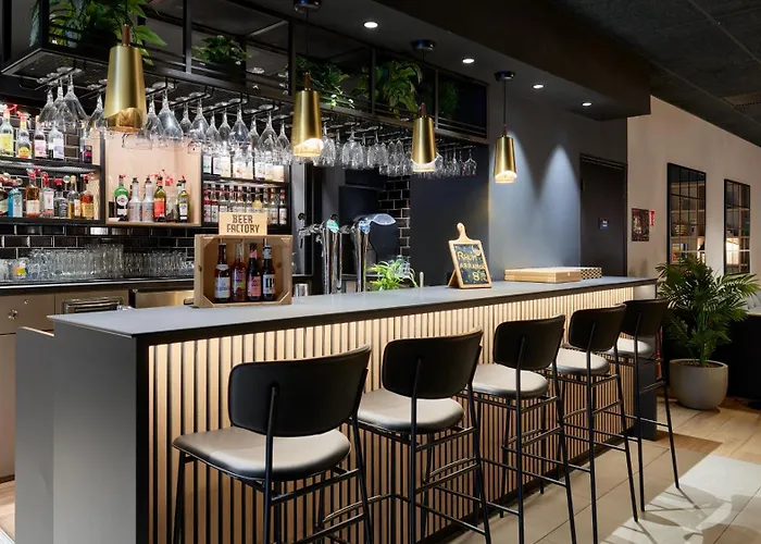 Campanile Prime 19 - La París