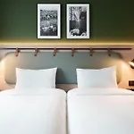 Campanile Prime 19 - La Hotel Paris