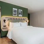 Campanile Prime 19 - La Paris