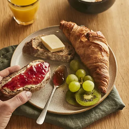 Campanile Prime 19 - La Hotel 3*