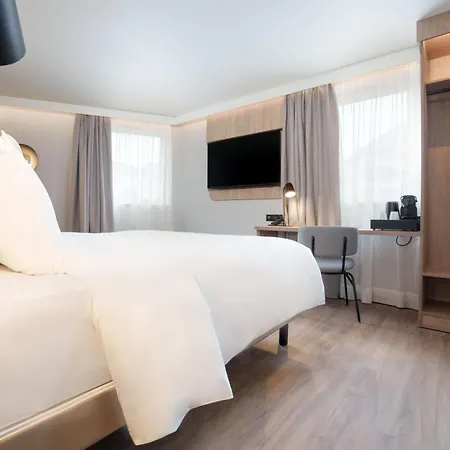 Campanile Prime 19 - La 3* Paříž