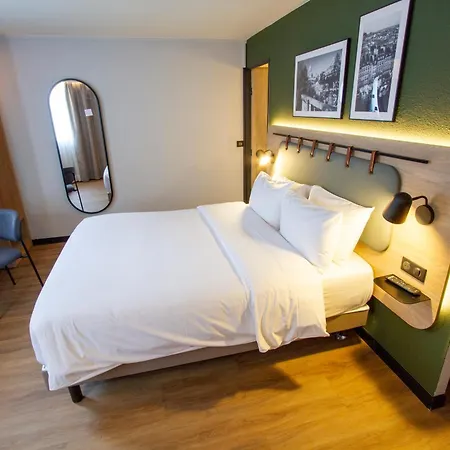 Campanile Prime 19 - La Hotel Paříž