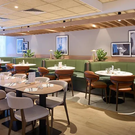 Campanile Prime 19 - La Hotel 3*