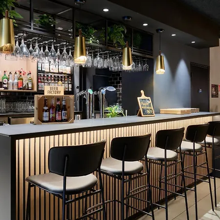 Campanile Prime 19 - La Paris