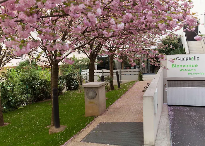 Campanile 19 - La Hotel