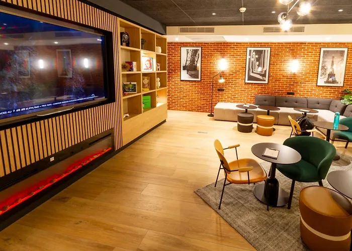 Hotell Campanile Prime 19 - La