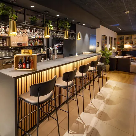 钟楼巴黎19维耶特酒店 3*