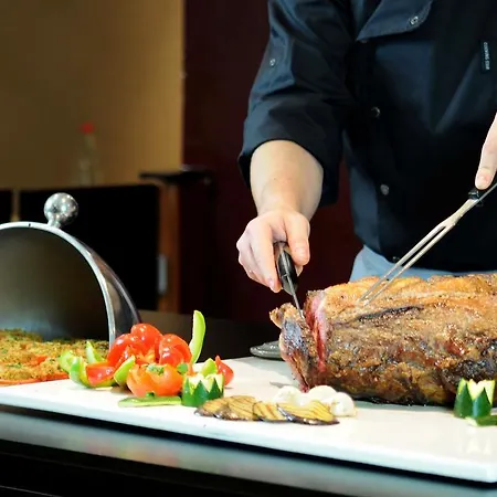 Hotel Campanile Prime 19 - La 3*